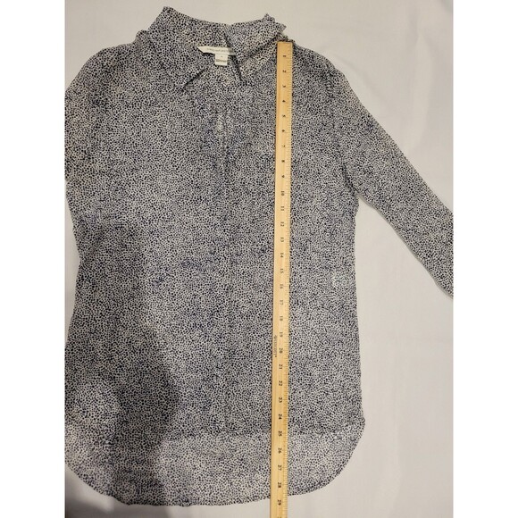 Diane Von Furstenberg Blouse Womens 8 Silk Chiffon Roll Tab Sheer Lightweight - Picture 6 of 13